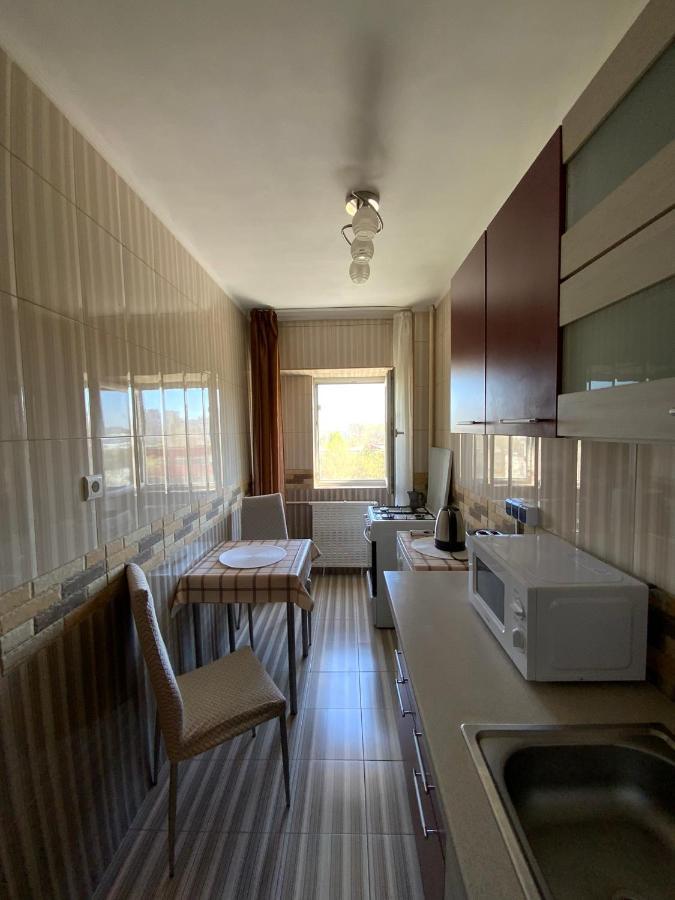 Le Garcon De Adi-Cosy,Quiet,Spatious Studio Bucarest Esterno foto